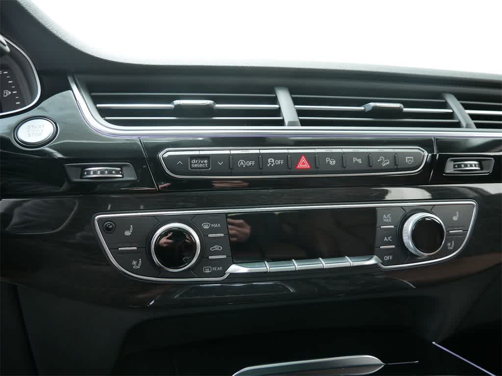 Thumbnail: 2019 Audi Q7 - 25