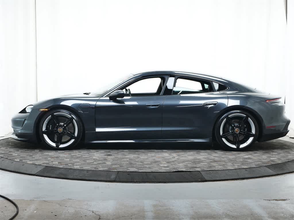 Thumbnail: 2020 Porsche Taycan - 2