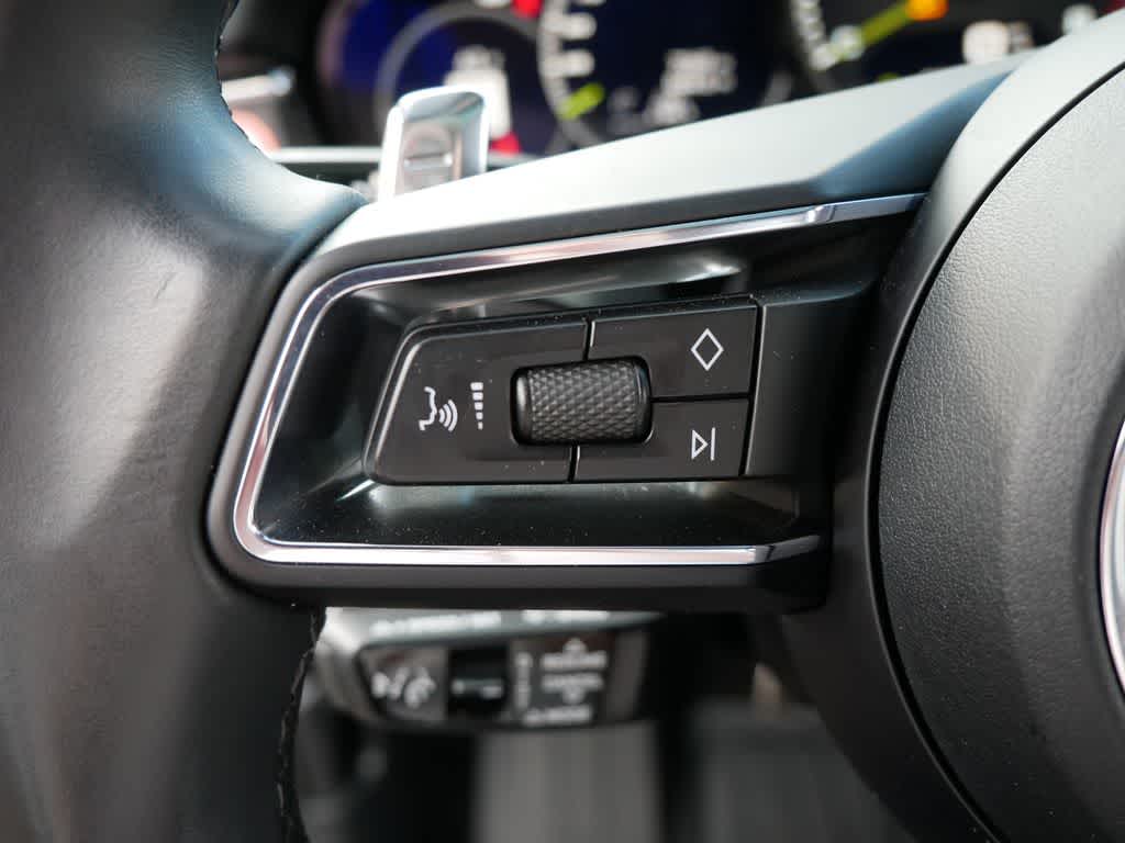 Thumbnail: 2023 Porsche Panamera - 22