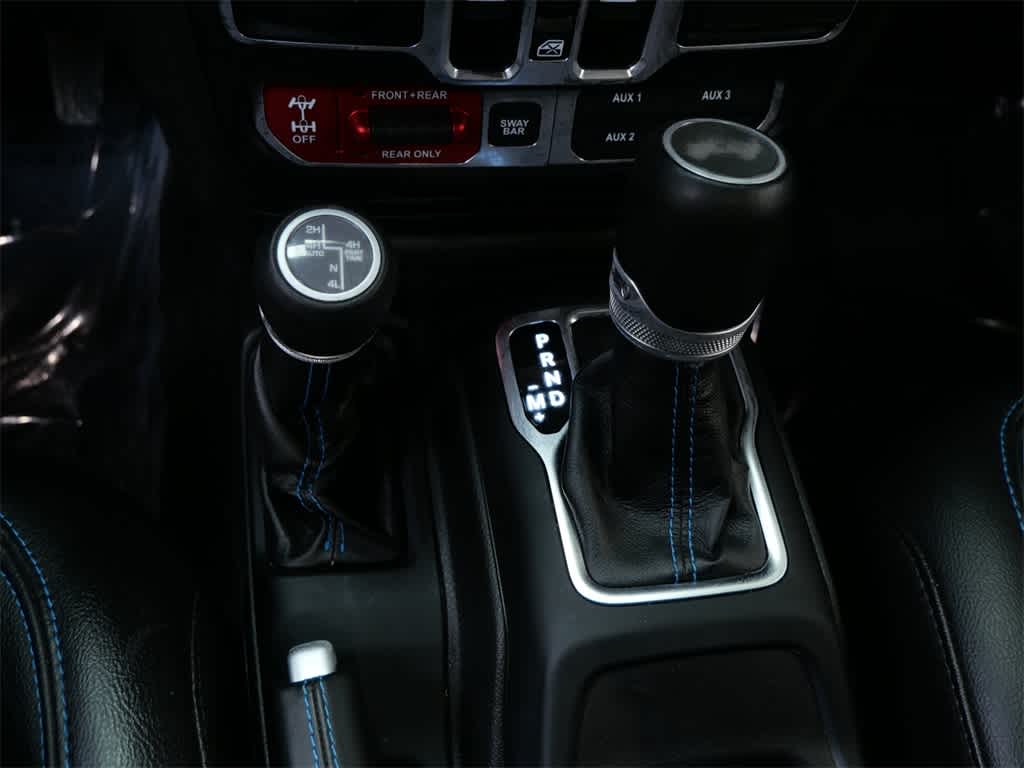 Thumbnail: 2022 Jeep Wrangler - 23