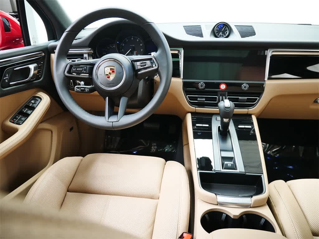 Thumbnail: 2026 Porsche Macan - 16