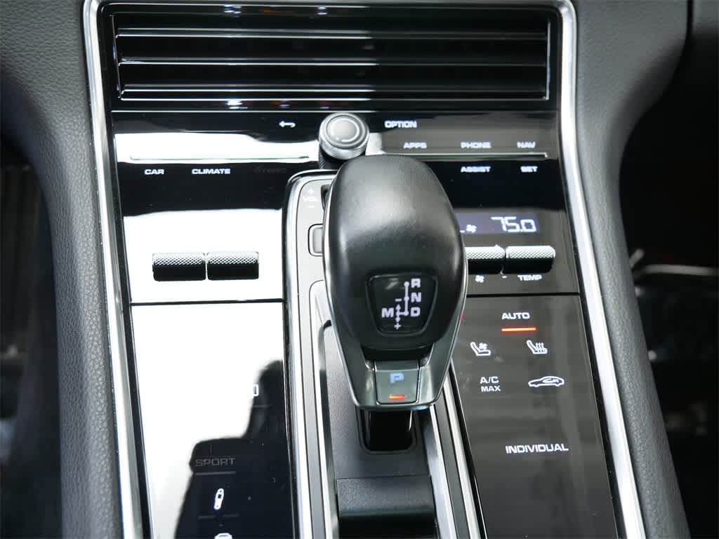 Thumbnail: 2023 Porsche Cayenne - 28