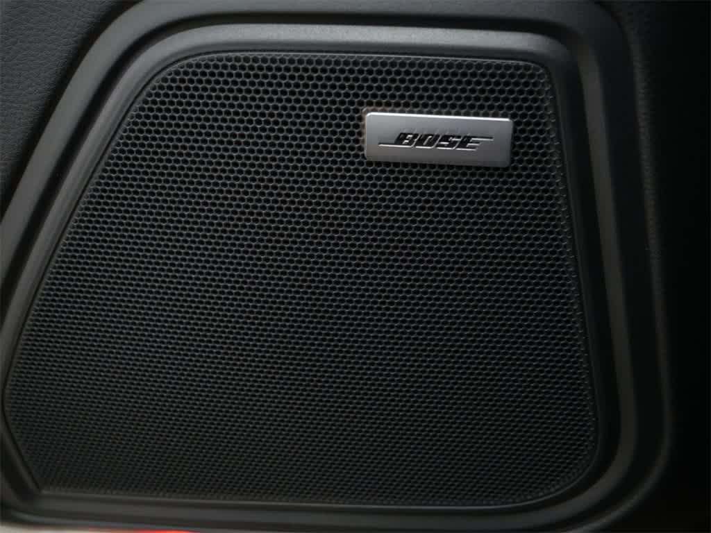 Thumbnail: 2026 Porsche Macan - 16