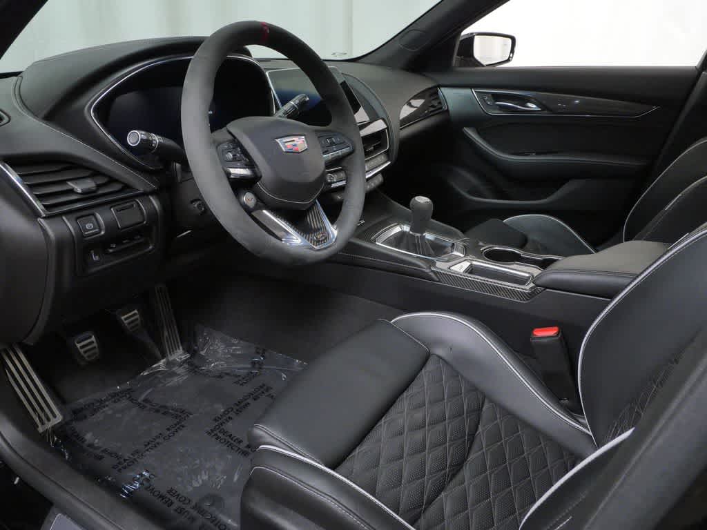 Thumbnail: 2022 Cadillac CT5 - 4