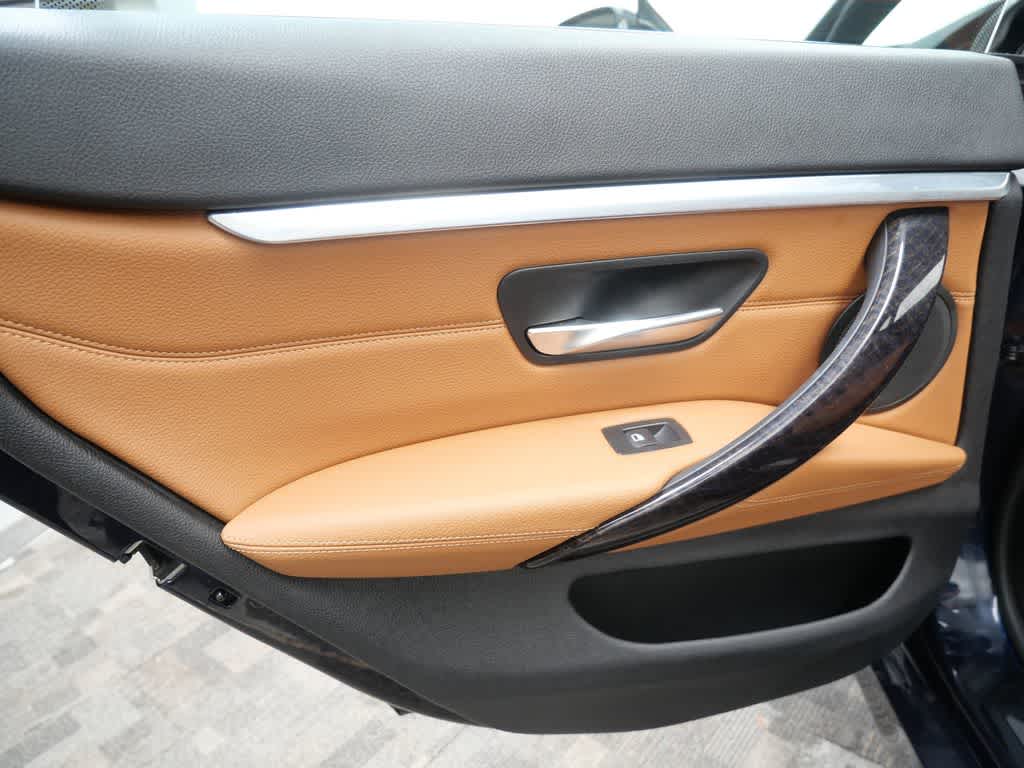 Thumbnail: 2016 BMW 4 Series - 13