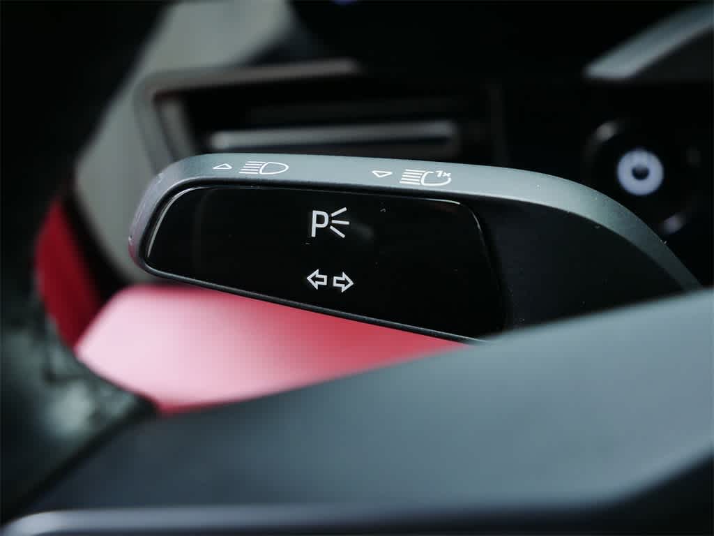 Thumbnail: 2021 Porsche Taycan - 23