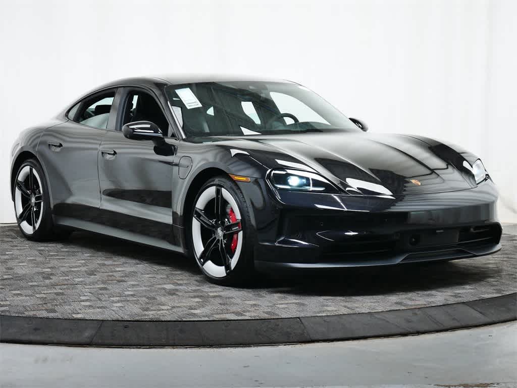 Thumbnail: 2025 Porsche Taycan - 9