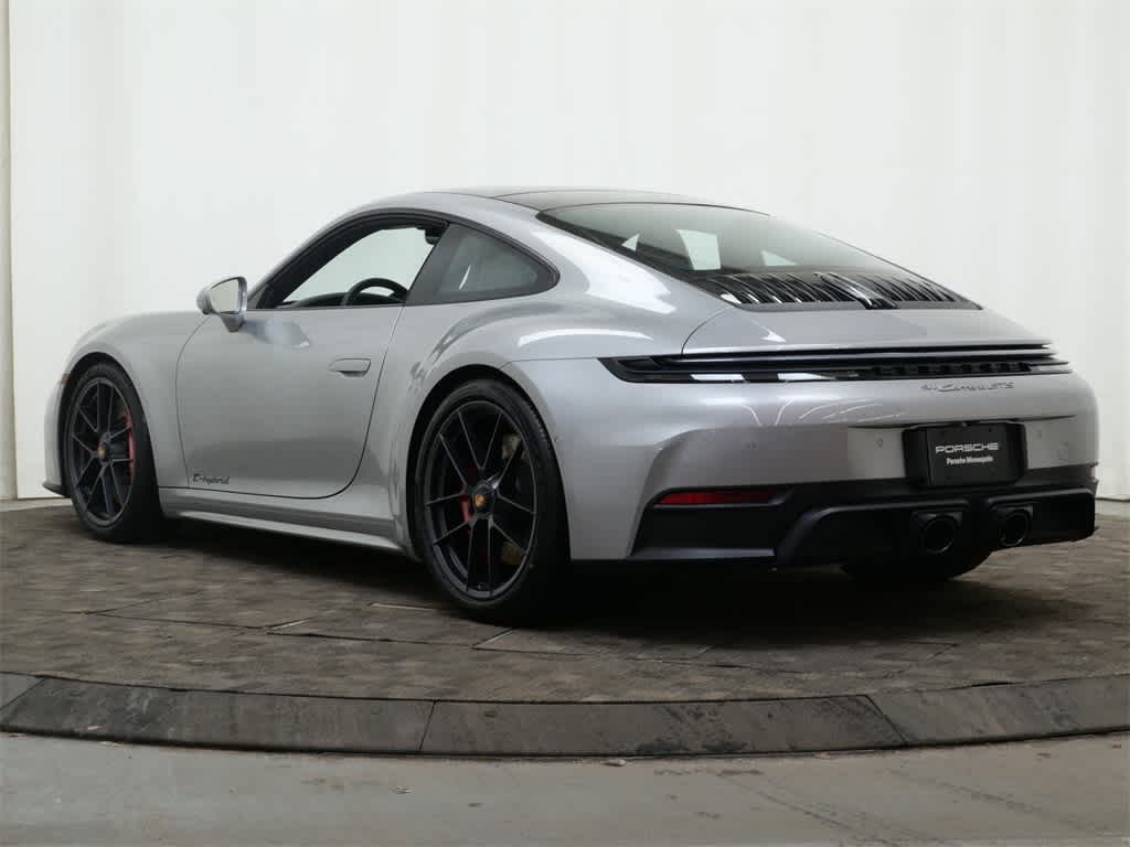 Thumbnail: 2026 Porsche 911 - 3