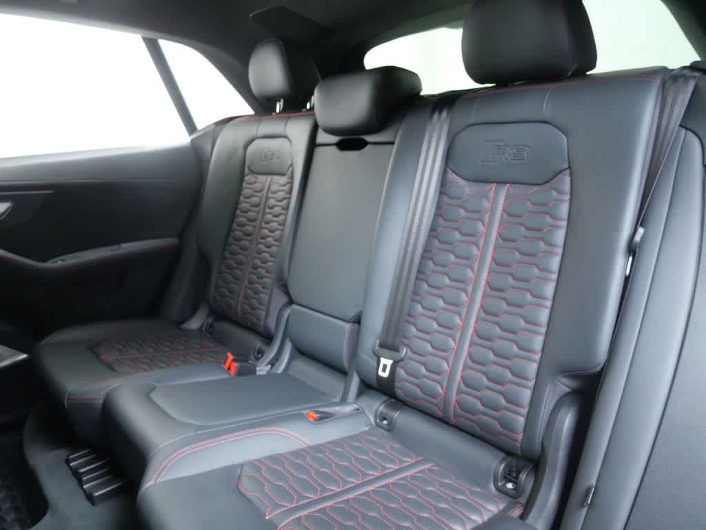 Thumbnail: 2021 Audi RS Q8 - 12