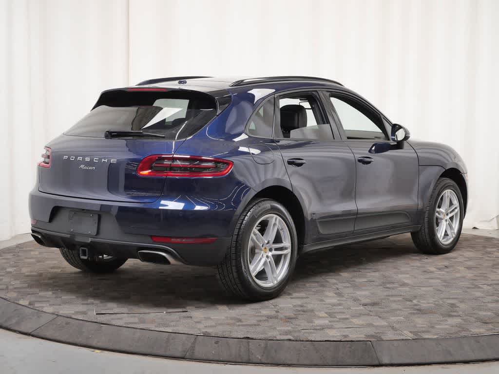 Thumbnail: 2018 Porsche Macan - 7