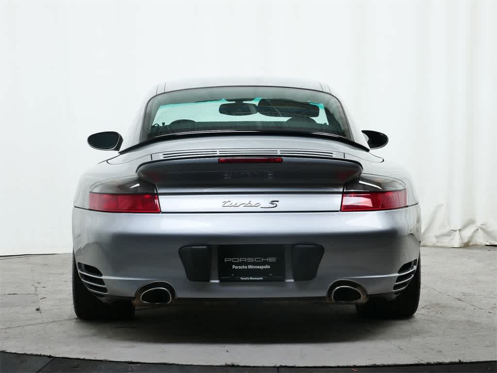 Thumbnail: 2005 Porsche 911 - 27