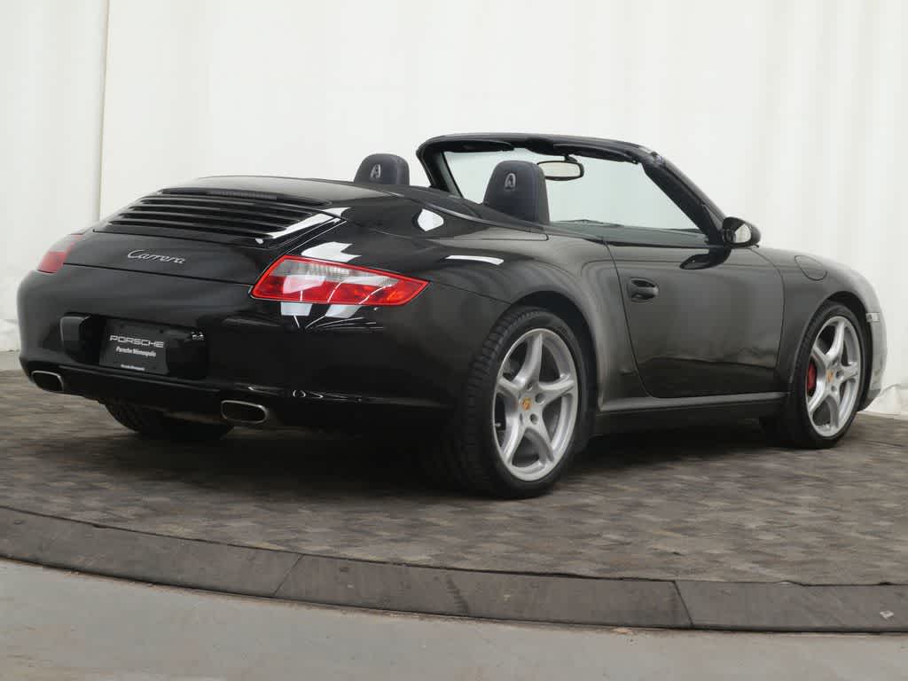 Thumbnail: 2007 Porsche 911 - 7