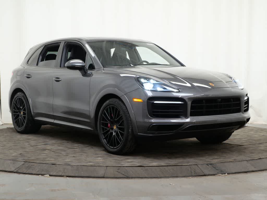 Thumbnail: 2023 Porsche Cayenne - 9