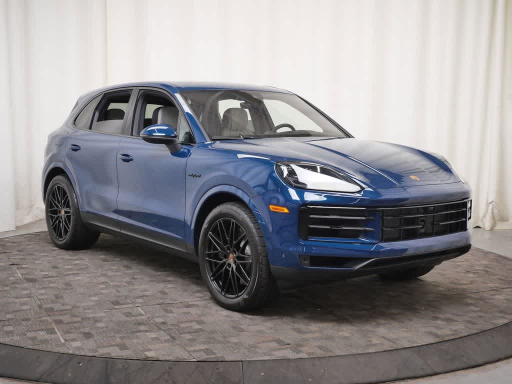 Thumbnail: 2026 Porsche Cayenne - 9