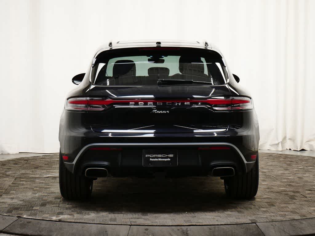 Thumbnail: 2026 Porsche Macan - 6