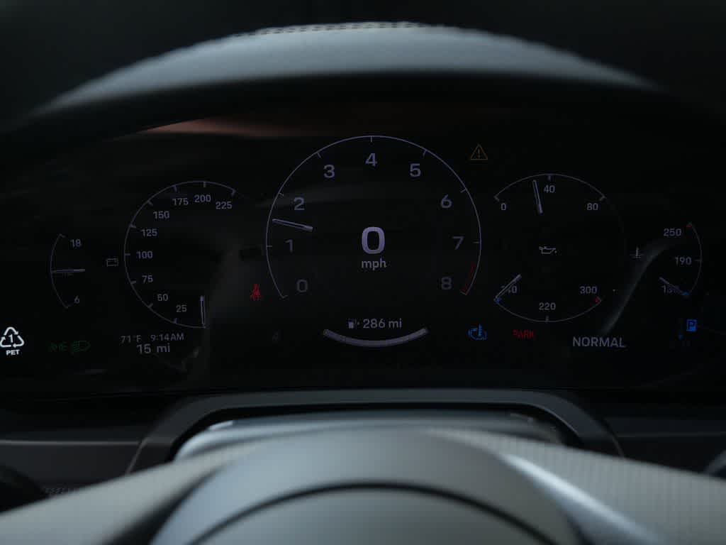 Thumbnail: 2026 Porsche 911 - 26
