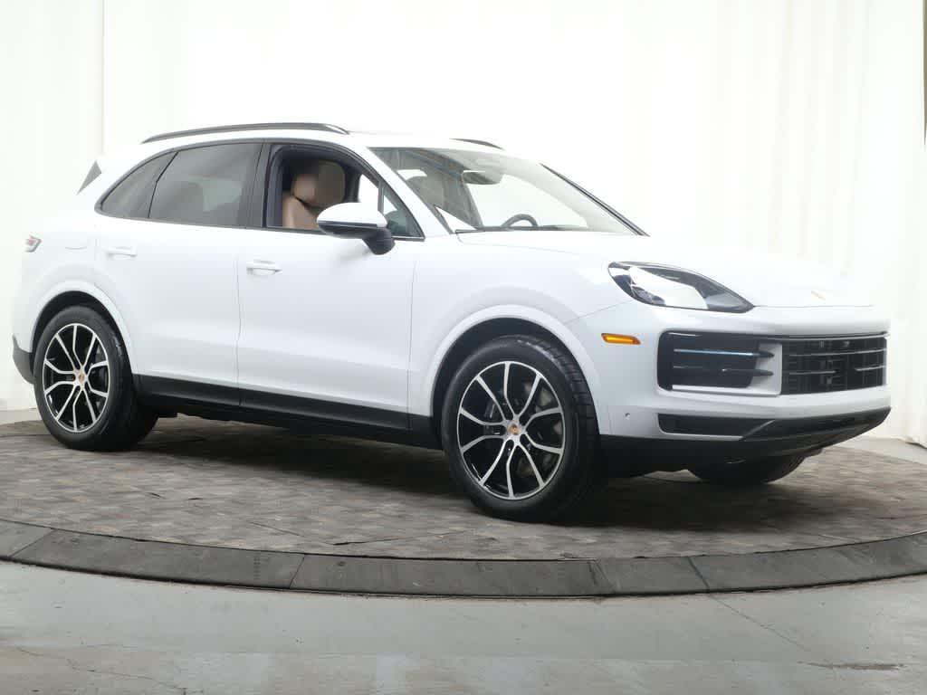 Thumbnail: 2026 Porsche Cayenne - 9