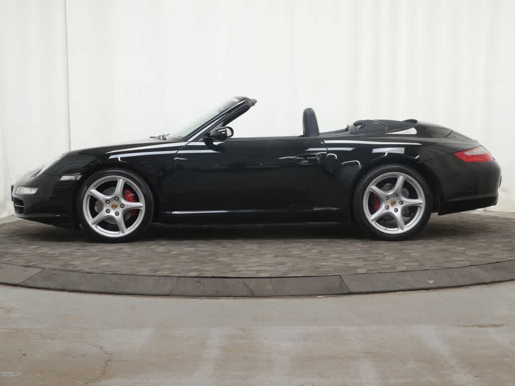 Thumbnail: 2007 Porsche 911 - 2