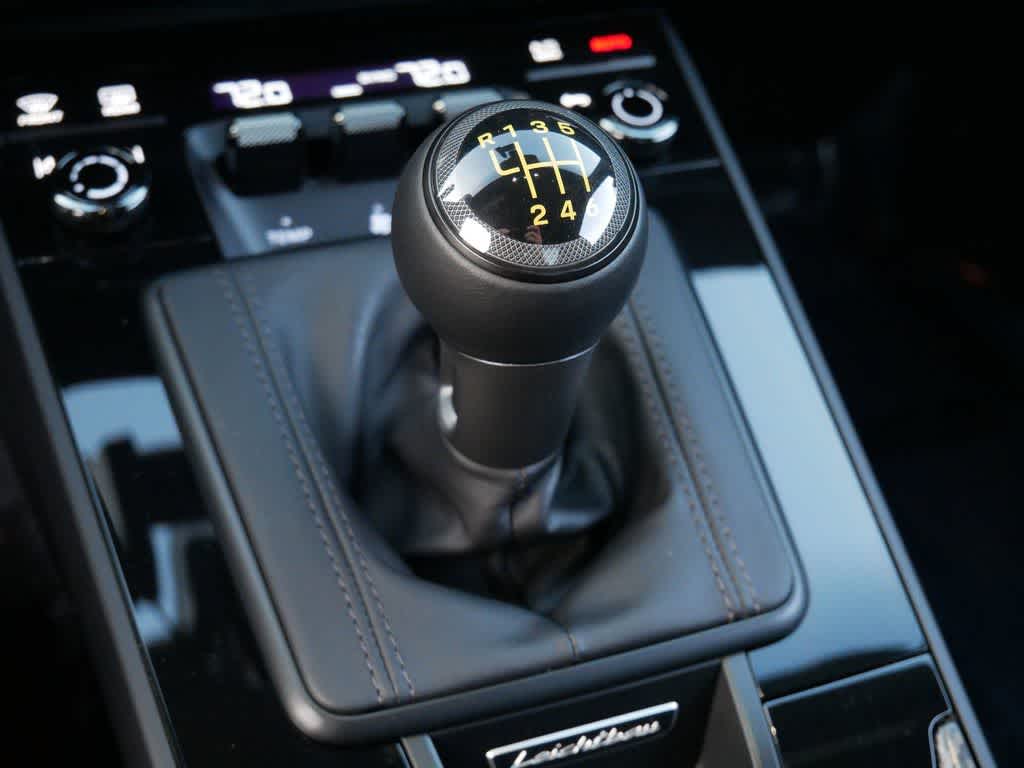 Thumbnail: 2026 Porsche 911 - 21