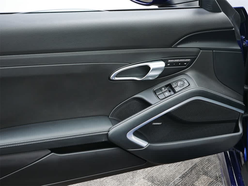 Thumbnail: 2024 Porsche 718 Boxster - 11