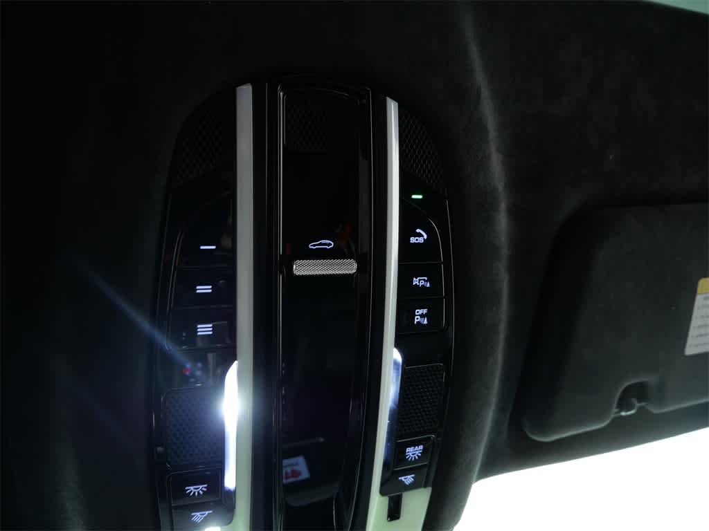 Thumbnail: 2023 Porsche Cayenne - 26