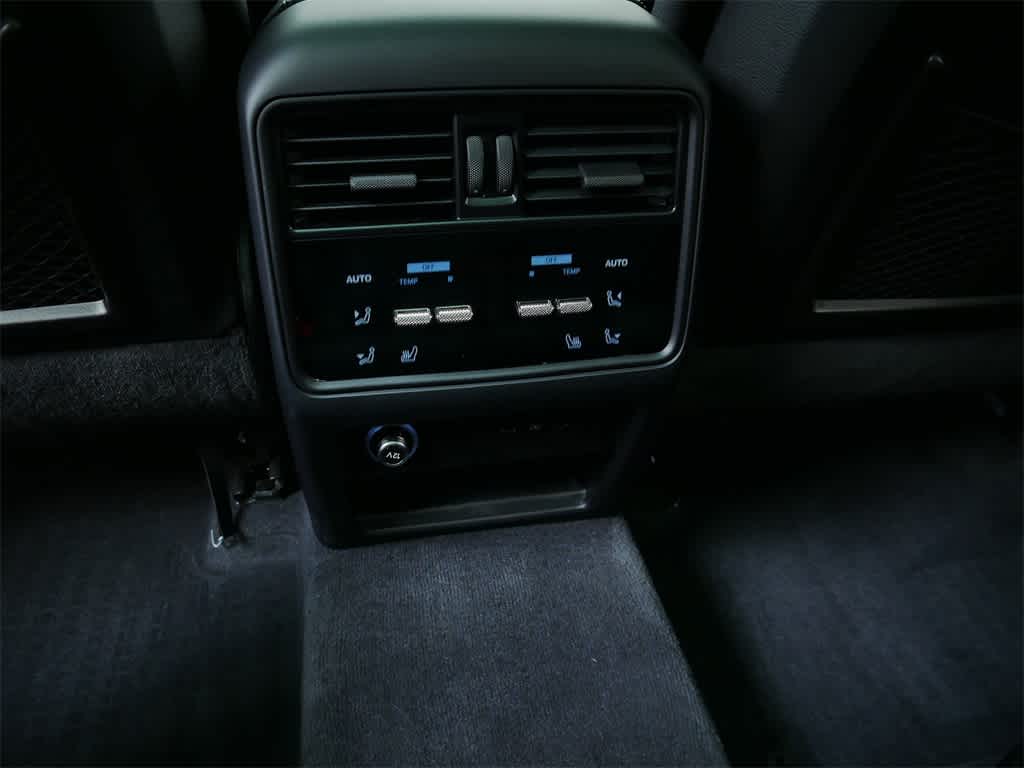 Thumbnail: 2025 Porsche Cayenne - 15