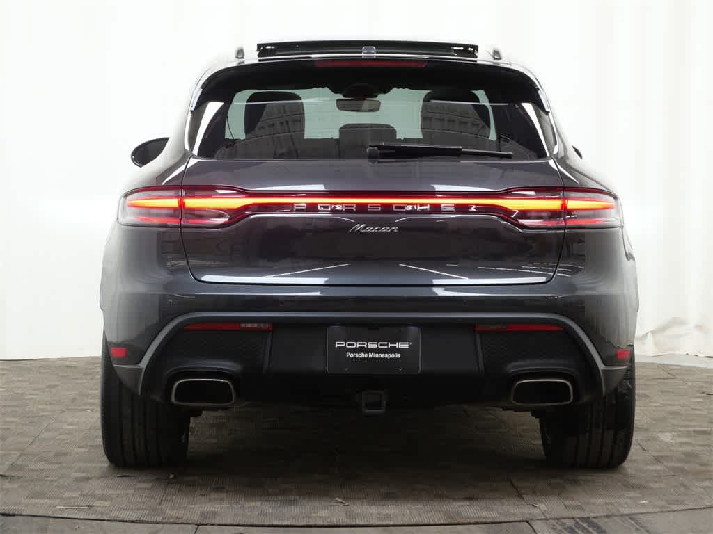 Thumbnail: 2025 Porsche Macan - 6