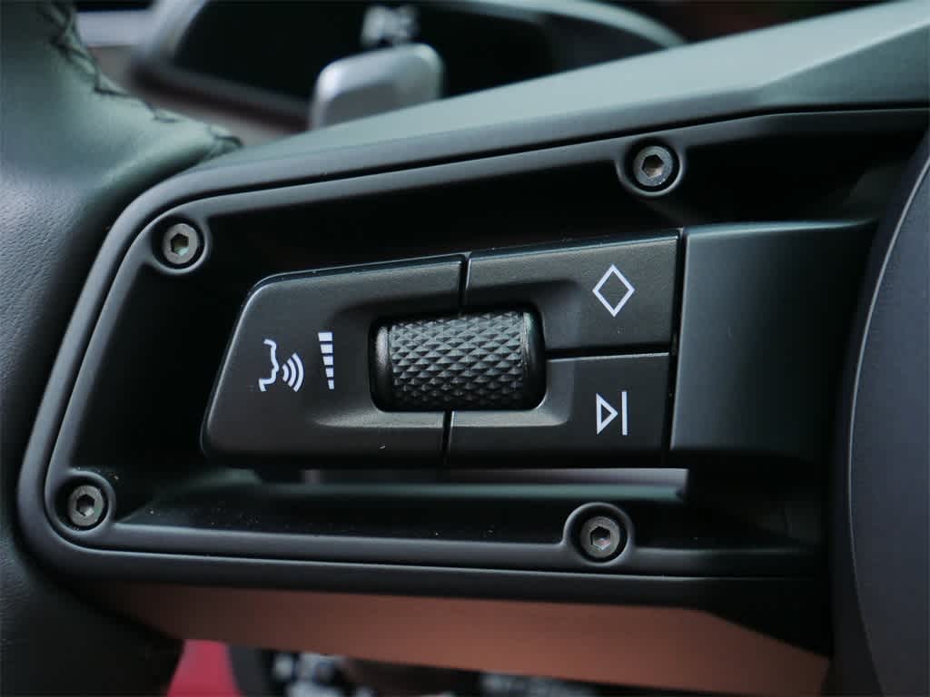 Thumbnail: 2025 Porsche Panamera - 21