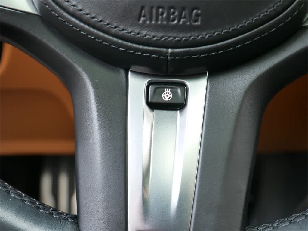 Thumbnail: 2023 BMW 3 Series - 21