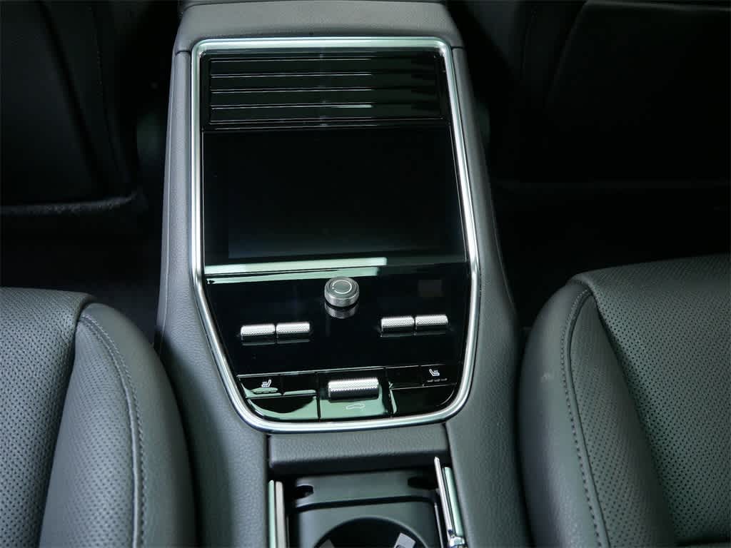 Thumbnail: 2023 Porsche Cayenne - 15