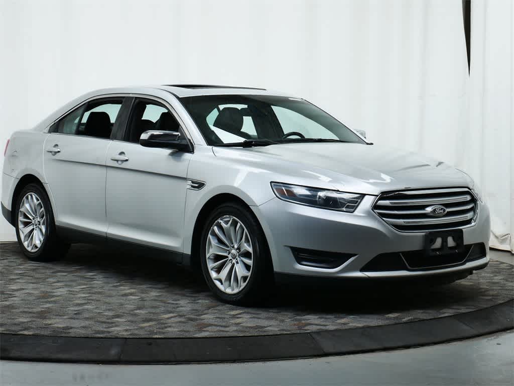 Thumbnail: 2013 Ford Taurus - 10