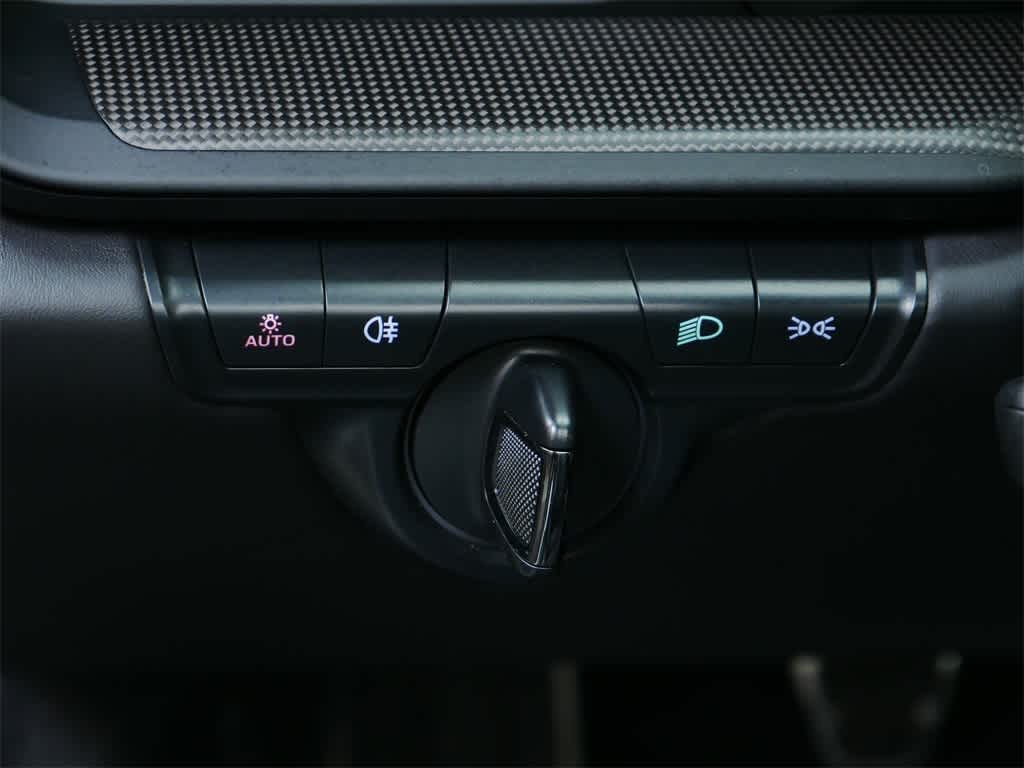 Thumbnail: 2023 Porsche 911 - 14