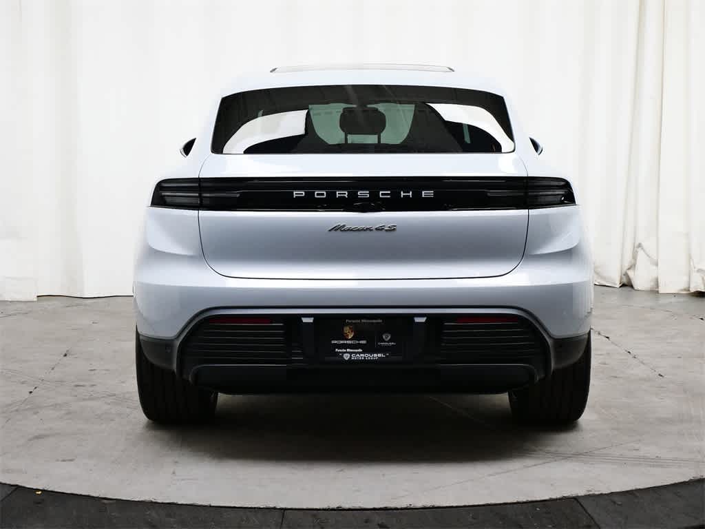 Thumbnail: 2025 Porsche Macan - 6