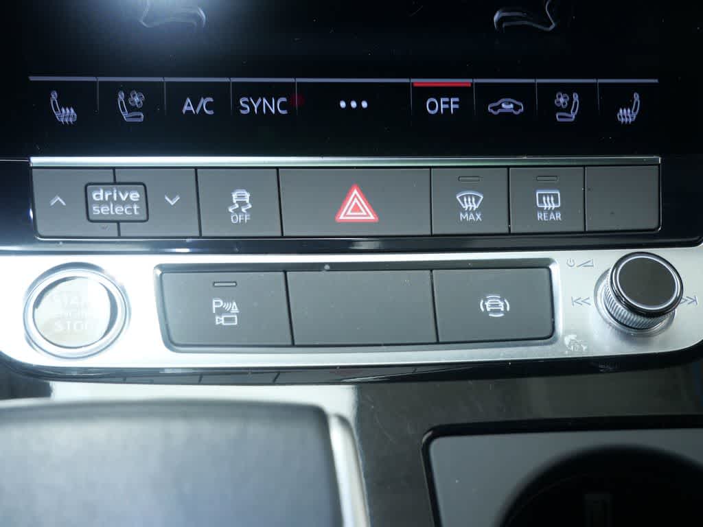 Thumbnail: 2021 Audi Q7 - 18