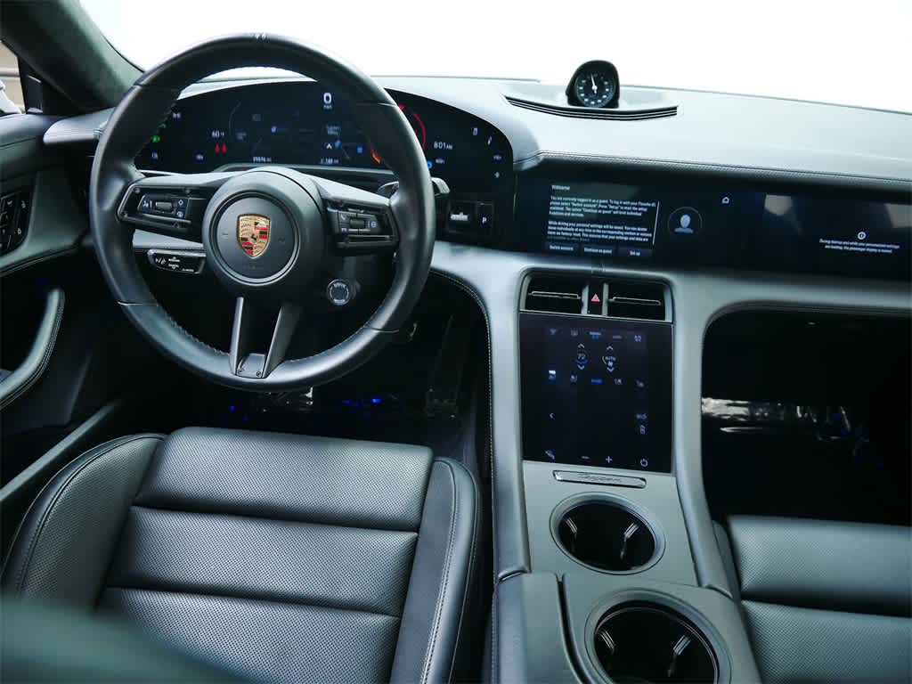 Thumbnail: 2020 Porsche Taycan - 16