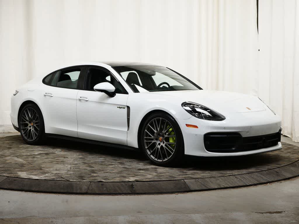 Thumbnail: 2023 Porsche Panamera - 9