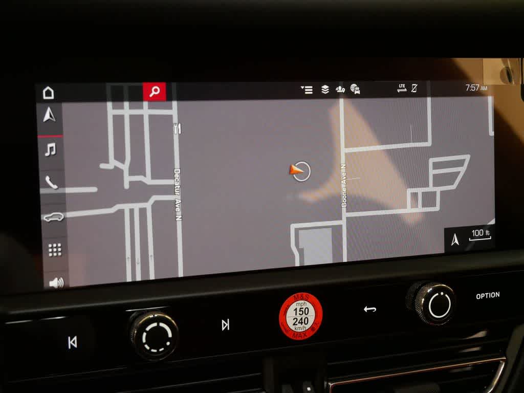 Thumbnail: 2026 Porsche Macan - 25