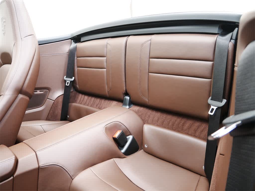 Thumbnail: 2025 Porsche 911 - 13