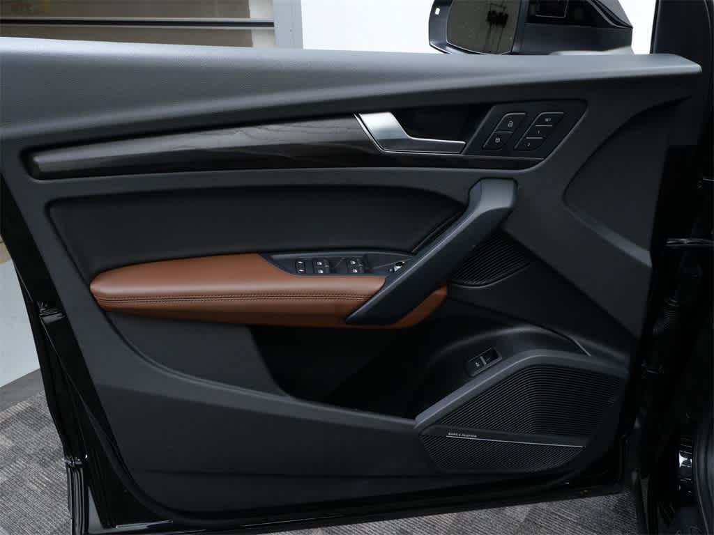 Thumbnail: 2020 Audi Q5 - 13