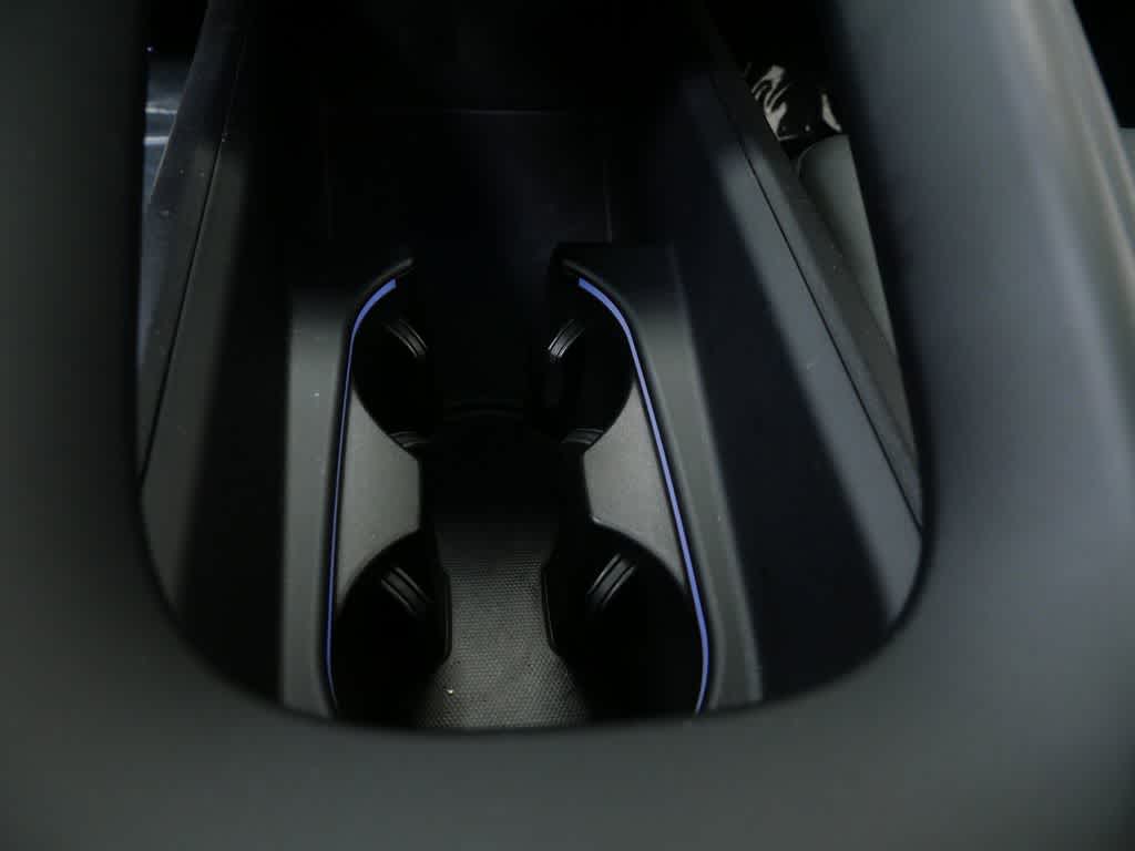 Thumbnail: 2024 Porsche Macan - 26