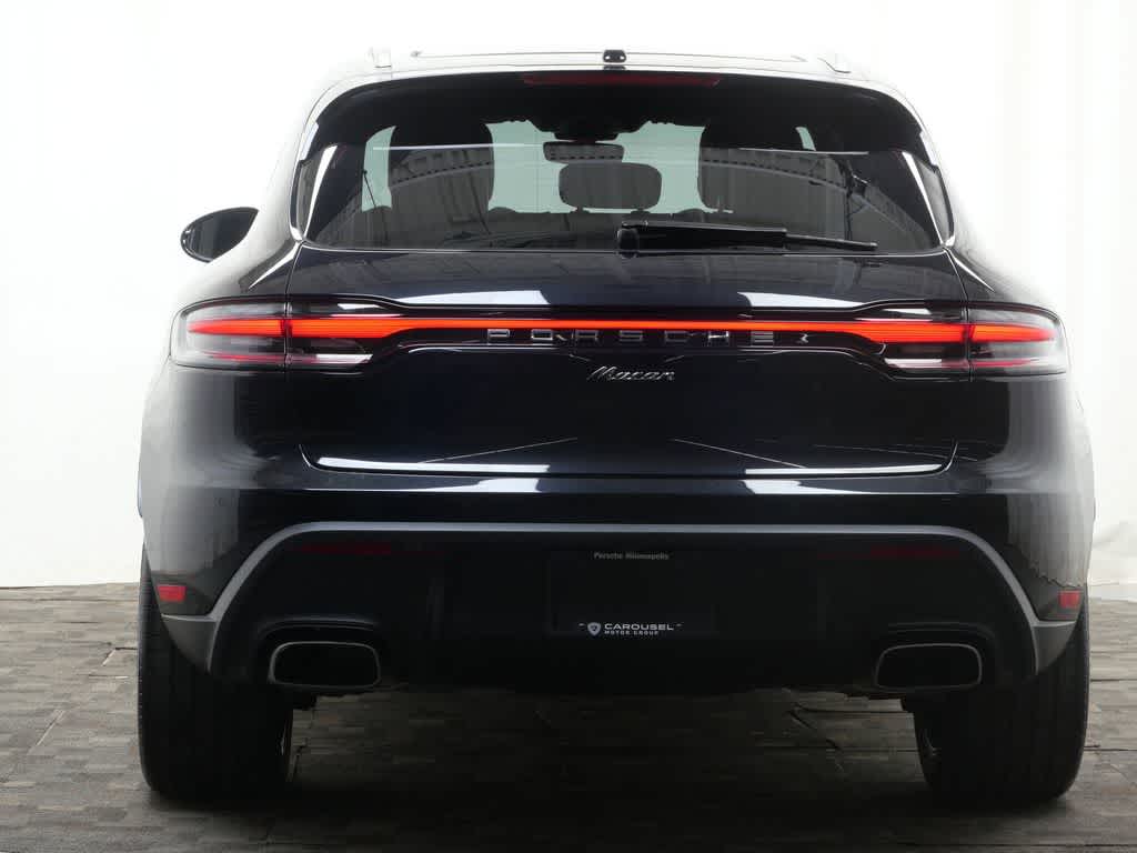 Thumbnail: 2026 Porsche Macan - 6