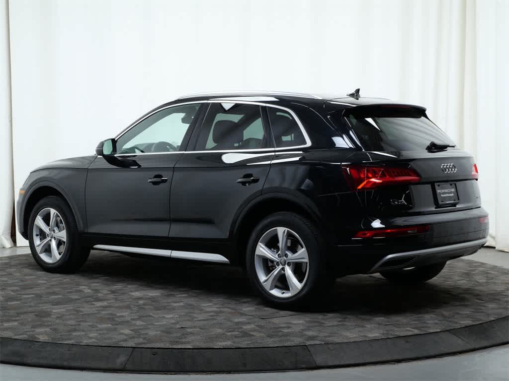 Thumbnail: 2020 Audi Q5 - 3
