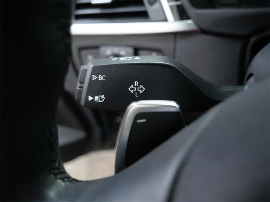 Thumbnail: 2018 BMW 3 Series - 20