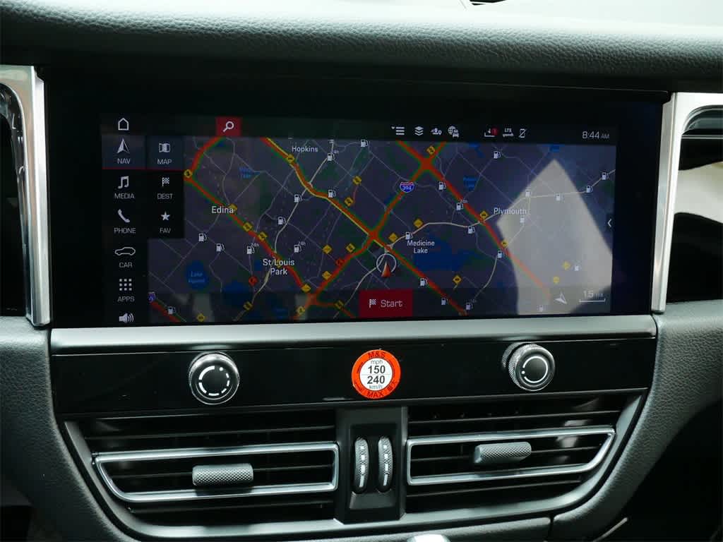 Thumbnail: 2025 Porsche Macan - 23