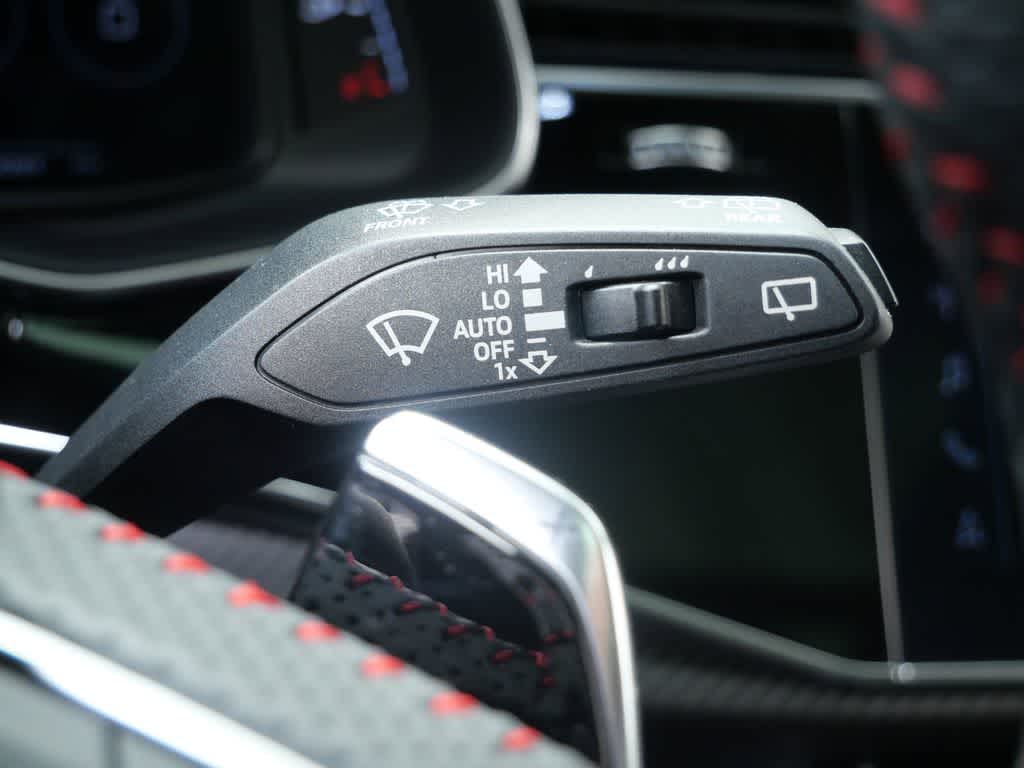 Thumbnail: 2021 Audi RS Q8 - 28