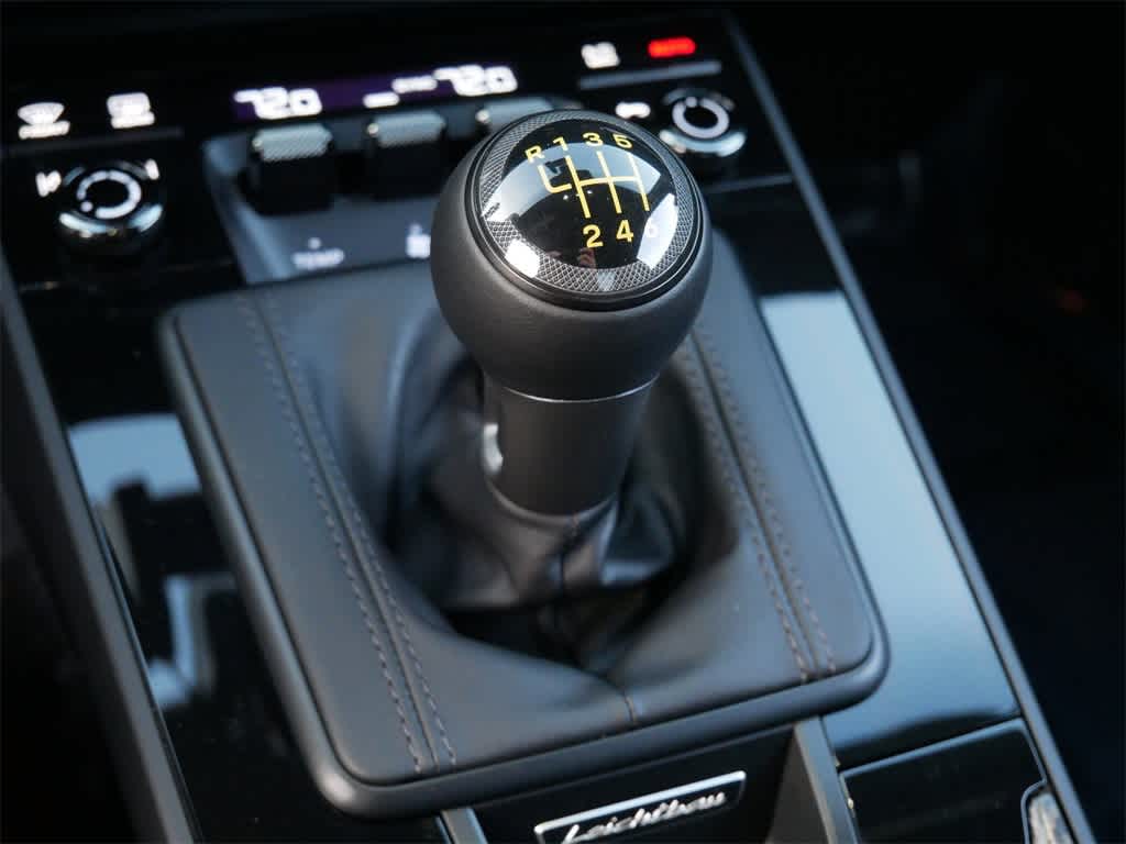 Thumbnail: 2026 Porsche 911 - 21