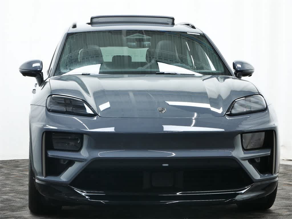 Thumbnail: 2025 Porsche Macan - 10
