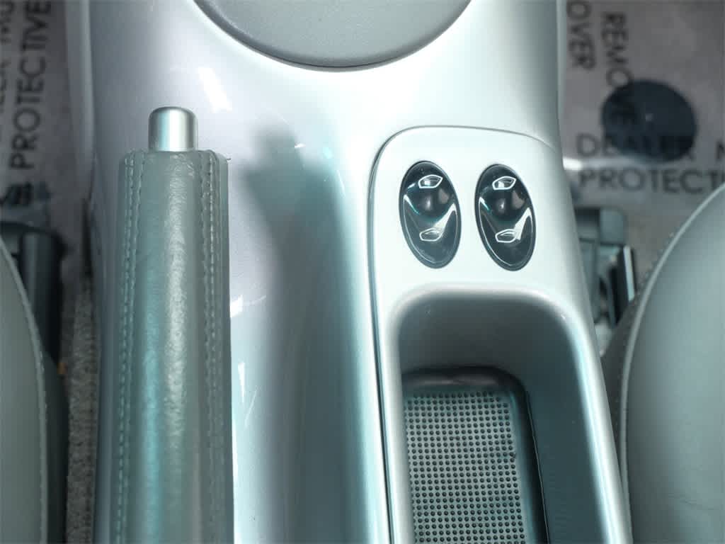 Thumbnail: 2001 Porsche 911 - 17