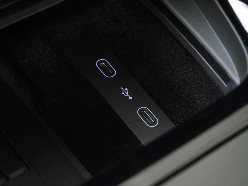 Thumbnail: 2026 Porsche Cayenne - 26