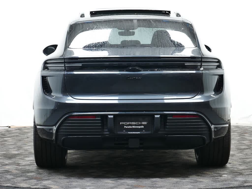 Thumbnail: 2025 Porsche Macan - 6